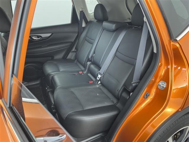 Nissan X-TRAIL 2017 7673706-11