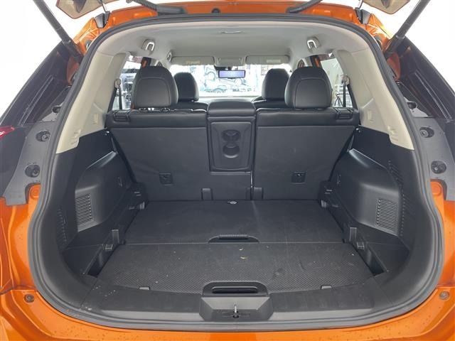 Nissan X-TRAIL 2017 7673706-12