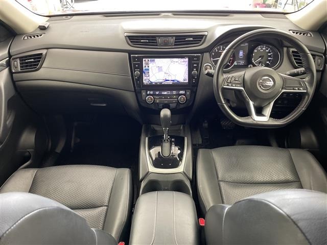 Nissan X-TRAIL 2017 7673706-14