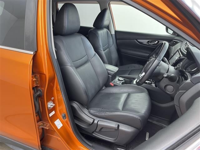 Nissan X-TRAIL 2017 7673706-3
