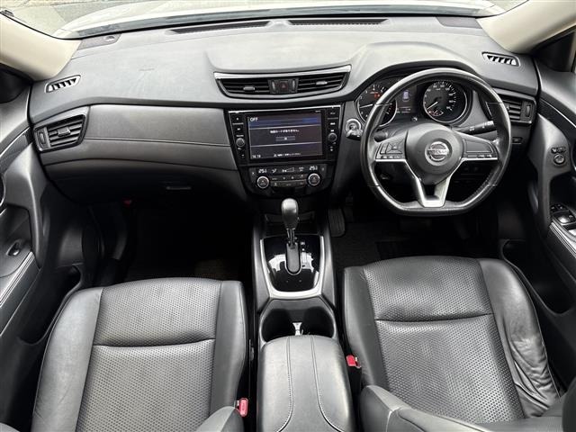 Nissan X-TRAIL 2017 7673710-14