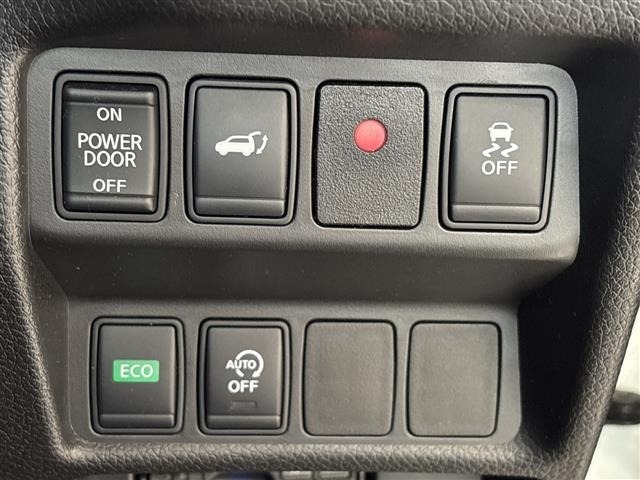 Nissan X-TRAIL 2017 7673710-9