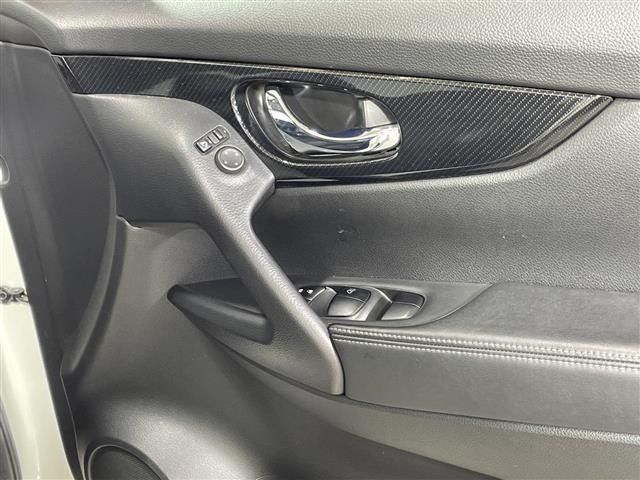 Nissan X-TRAIL 2019 7673712-4