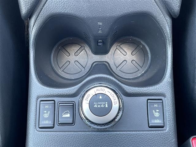Nissan X-TRAIL 2015 7673713-11