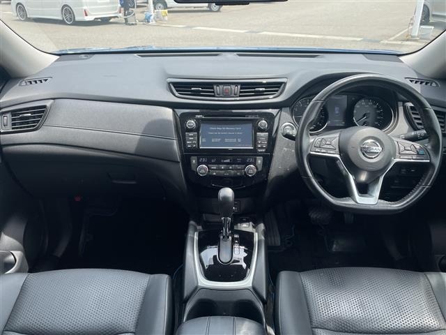 Nissan X-TRAIL 2018 7673739-14