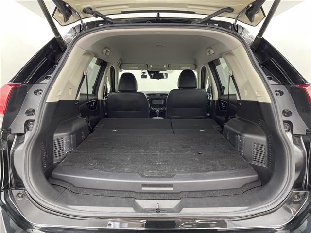 Nissan X-TRAIL 2019 7673749-11