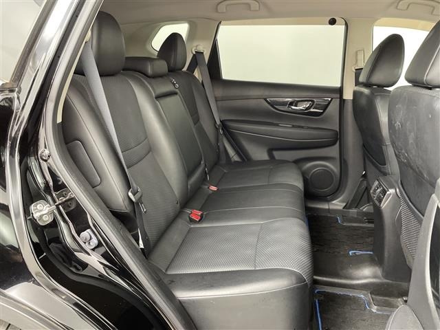 Nissan X-TRAIL 2019 7673749-5