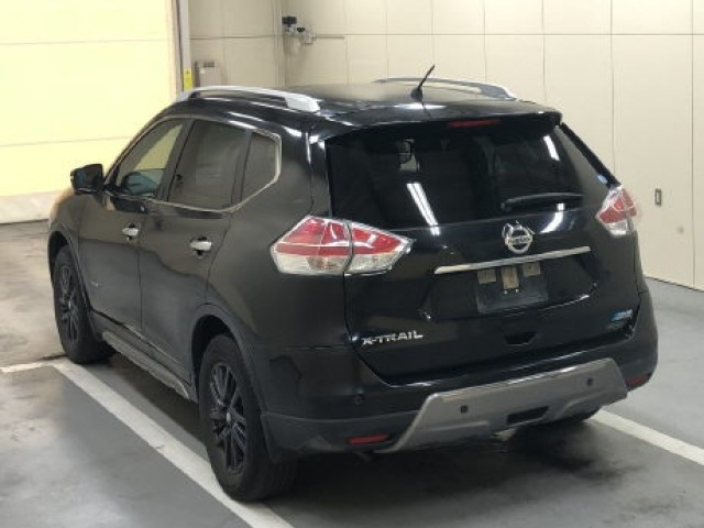 Nissan X-TRAIL 2015 7673755-1