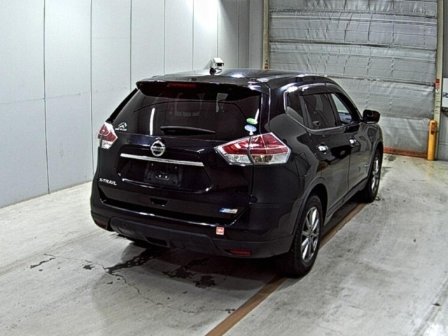 Nissan X-TRAIL 2015 7673757-5