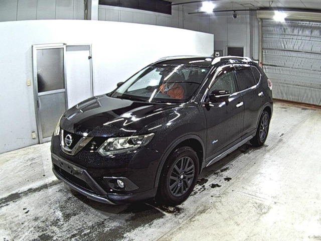 Nissan X-TRAIL 2015 7673758-4