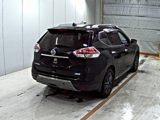 Nissan X-TRAIL 2015 7673758-5