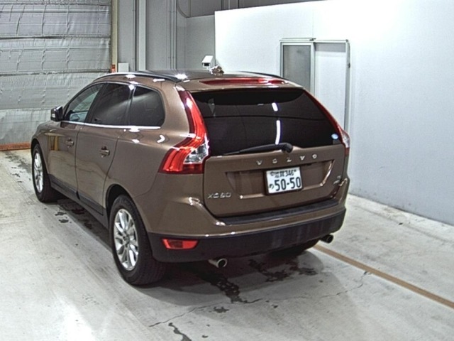Volvo XC60 2010 7675062-1