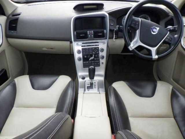 Volvo XC60 2010 7675062-3