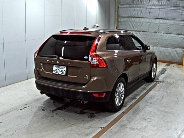 Volvo XC60 2010 7675062-5