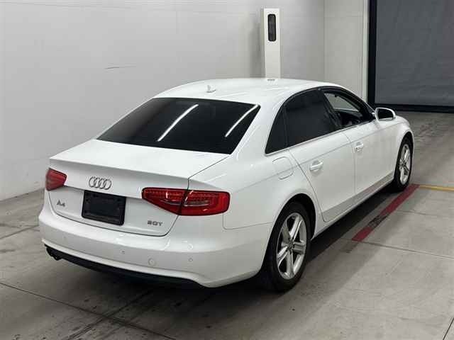 Audi A4 2013 7684385-5