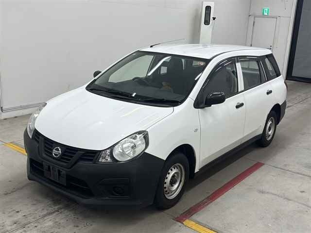 Nissan AD VAN 2018 7686599-4