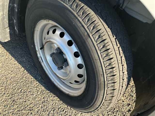 Nissan AD VAN 2018 7686599-9
