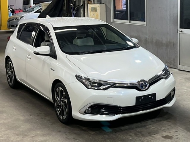 Toyota AURIS 2016 7678228-4