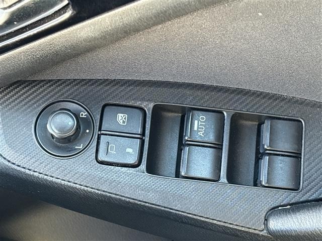 Mazda AXELA 2015 7681756-6