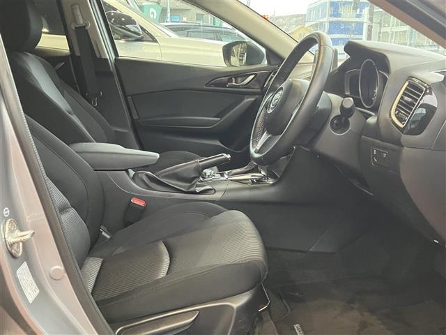 Mazda AXELA 2016 7681757-5