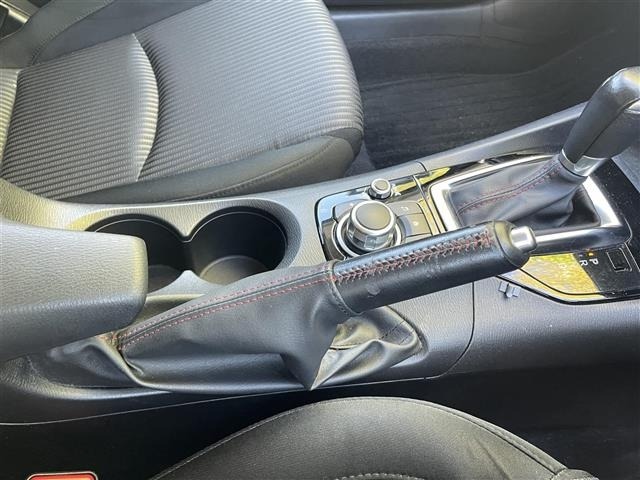 Mazda AXELA 2015 7681770-20
