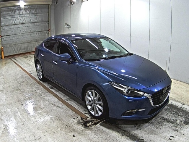 Mazda AXELA 2017 7681801-0