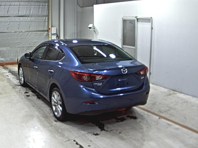 Mazda AXELA 2017 7681801-1