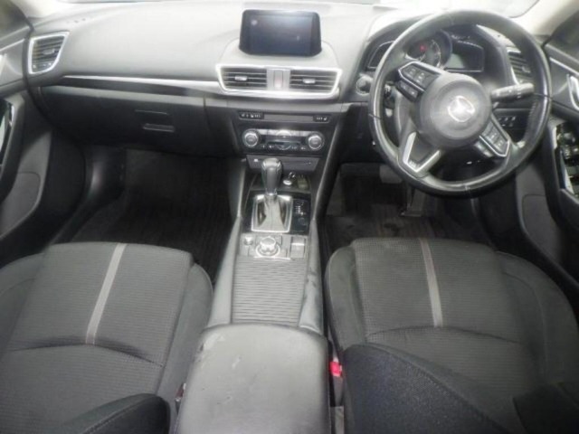 Mazda AXELA 2017 7681801-3