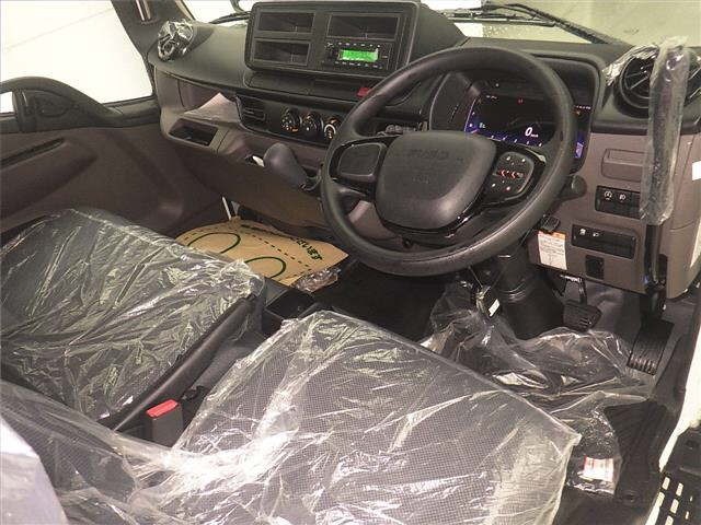 Mitsubishi CANTER 2026 7686832-3