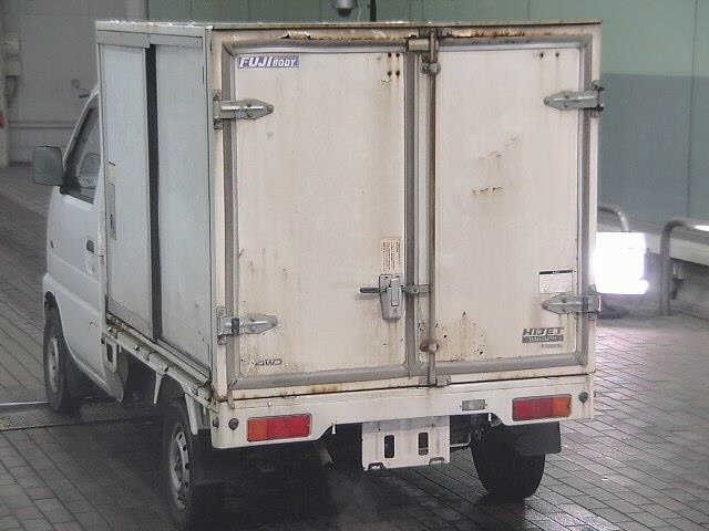 Suzuki CARRY TRUCK 2002 7675204-1