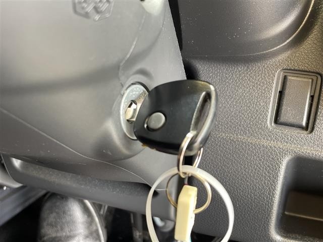 Suzuki CARRY TRUCK 2021 7675281-8