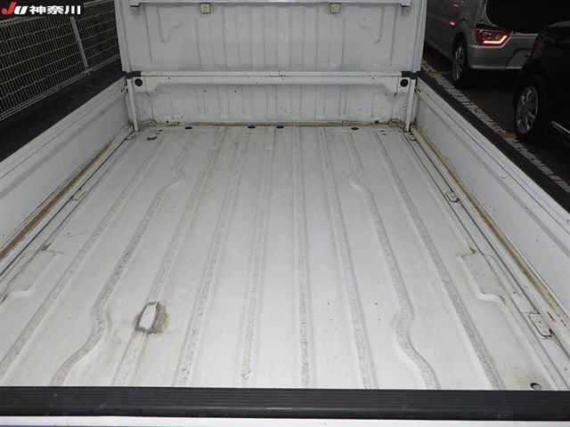 Suzuki CARRY TRUCK 2004 7675302-9