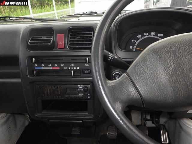 Suzuki CARRY TRUCK 2002 7675304-6