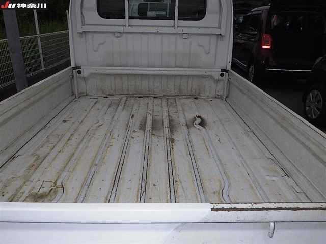 Suzuki CARRY TRUCK 2002 7675304-9