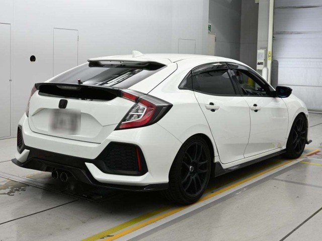 Honda CIVIC 2017 7678757-1