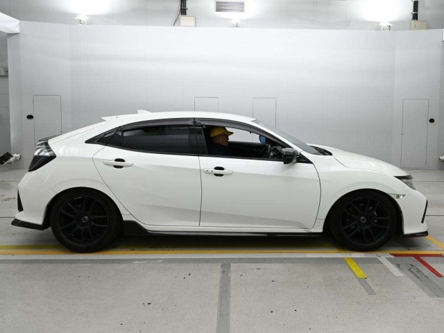 Honda CIVIC 2017 7678757-3