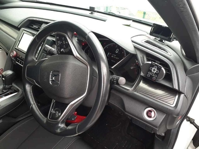 Honda CIVIC 2017 7678757-9