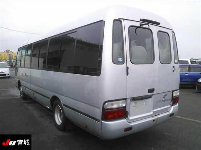 Toyota COASTER 2013 7681011-1