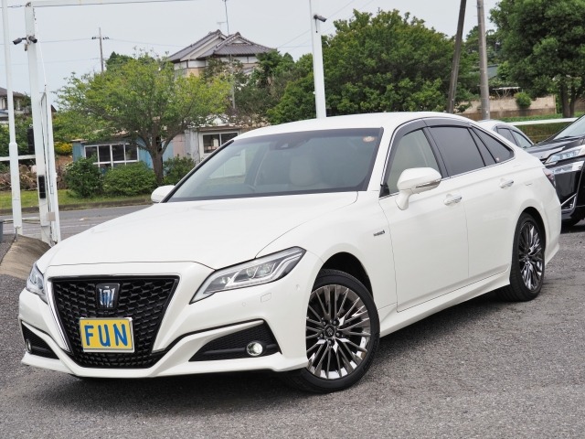 Toyota CROWN 2019 7678170-0