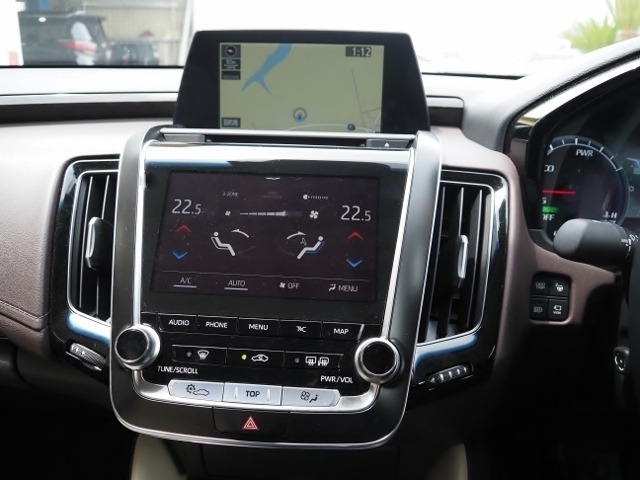 Toyota CROWN 2019 7678170-17