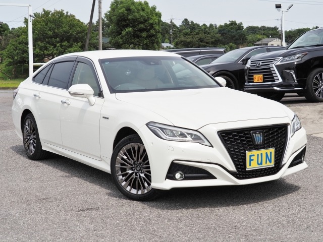 Toyota CROWN 2019 7678170-2
