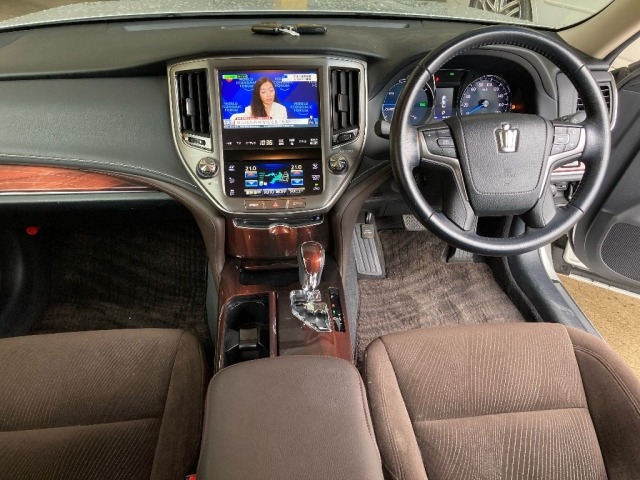 Toyota CROWN 2014 7678271-3