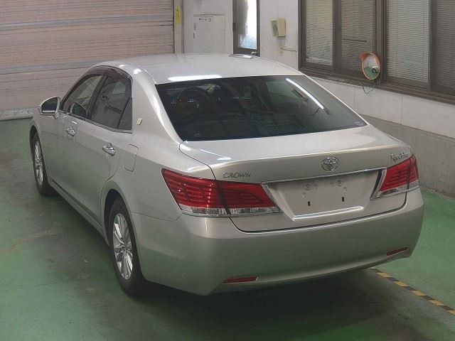Toyota CROWN 2013 7678272-1