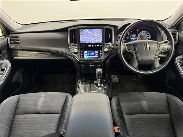 Toyota CROWN 2013 7679036-26