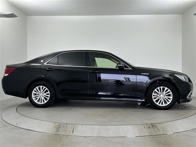 Toyota CROWN 2018 7679038-20