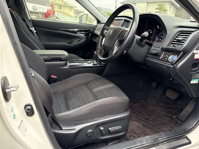 Toyota CROWN 2013 7679074-2