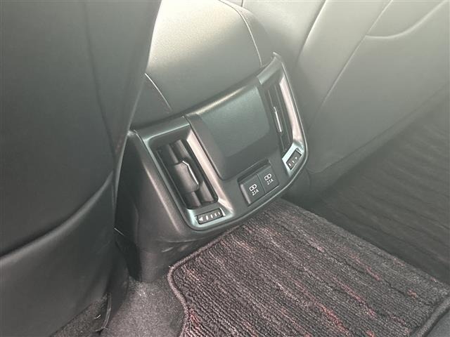 Toyota CROWN 2021 7679110-1