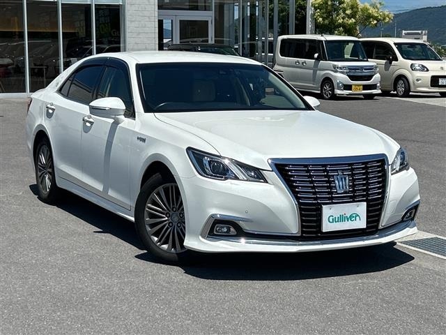 Toyota CROWN 2017 7679121-0