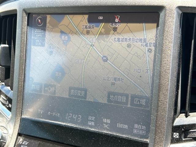 Toyota CROWN 2017 7679121-15