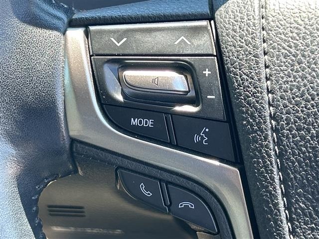 Toyota CROWN 2017 7679121-2